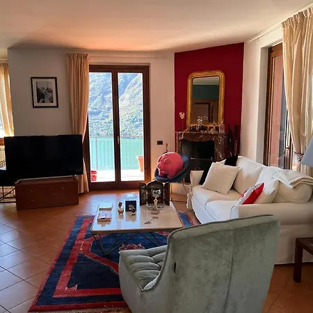 Appartamento Appartamento Pognana Lario